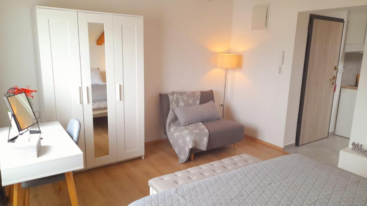 Apartman Diana,Free Parking Пула Екстер'єр фото