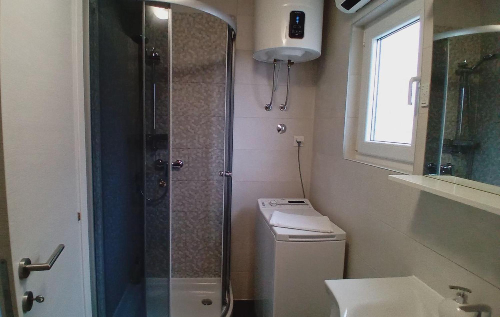 Apartman Diana,Free Parking Пула Екстер'єр фото